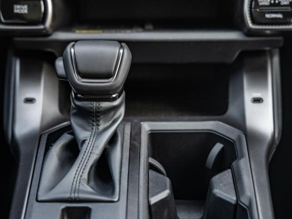 Toyota RAV4 VI (XA60) с пробегом 2025 года, цена 4 428 000 рублей, 499 км, внедорожник, Автокод Объявления