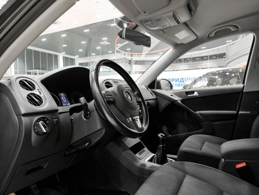 Volkswagen Tiguan I Рестайлинг Казань  - изображение 20