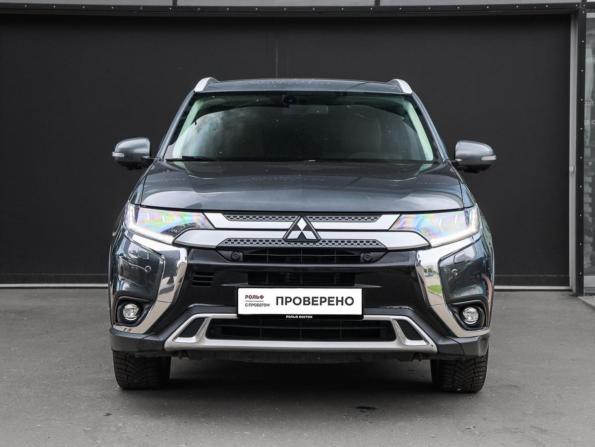Mitsubishi Outlander III Рестайлинг 3 с пробегом 2019 года, цена 2 130 000 рублей, 184637 км, внедорожник, Автокод Объявления