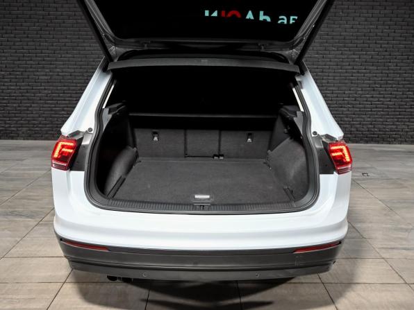 Volkswagen Tiguan II с пробегом 2018 года, цена 2 650 000 рублей, 105103 км, внедорожник, Автокод Объявления