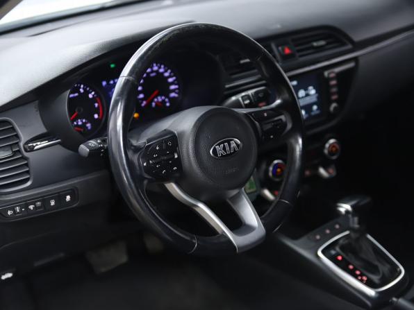 Kia Rio IV с пробегом 2018 года, цена 1 350 000 рублей, 143968 км, седан, Автокод Объявления