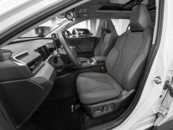 Toyota RAV4 VI (XA60) с пробегом 2026 года, цена 4 200 000 рублей, 50 км, внедорожник, Автокод Объявления