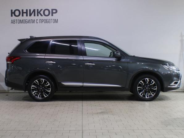 Mitsubishi Outlander III Рестайлинг 3 с пробегом 2021 года, цена 2 959 000 рублей, 73741 км, внедорожник, Автокод Объявления