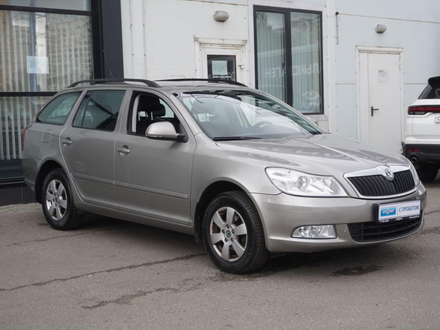 Skoda Octavia II (A5) Рестайлинг Москва  - изображение 3