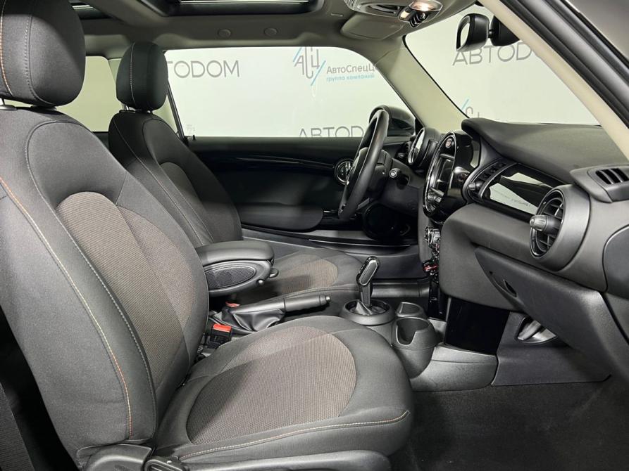 Mini Hatch III (F55/F56) Рестайлинг Москва  - изображение 13