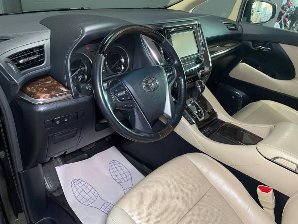 Toyota Alphard III Рестайлинг с пробегом 2019 года, цена 4 899 000 рублей, 155483 км, минивэн, Автокод Объявления