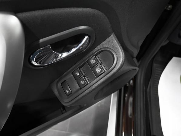 Nissan Terrano III (D10) с пробегом 2019 года, цена 1 565 000 рублей, 67700 км, внедорожник, Автокод Объявления