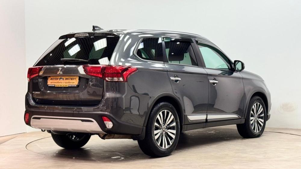 Mitsubishi Outlander III Рестайлинг 3 Киров  - изображение 4