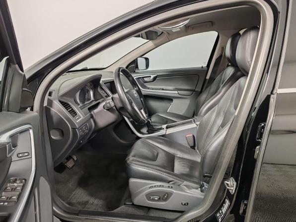 Volvo XC60 I Рестайлинг с пробегом 2015 года, цена 2 135 000 рублей, 195840 км, внедорожник, Автокод Объявления