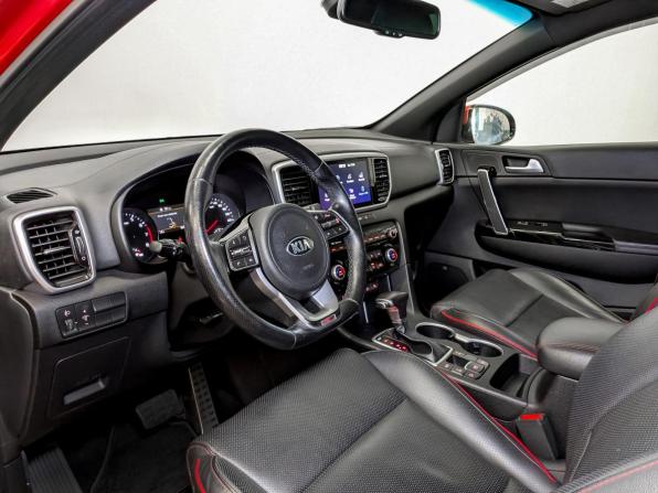 Kia Sportage IV Рестайлинг с пробегом 2021 года, цена 2 945 000 рублей, 63859 км, внедорожник, Автокод Объявления