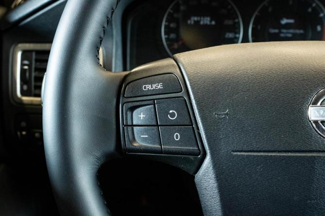 Volvo XC70 II с пробегом 2008 года, цена 1 149 000 рублей, 281120 км, универсал, Автокод Объявления