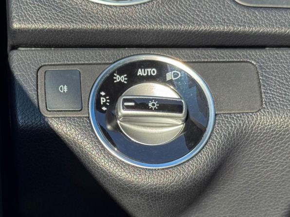 Mercedes-Benz C-Класс III (W204) Рестайлинг с пробегом 2012 года, цена 1 199 000 рублей, 152763 км, седан, Автокод Объявления