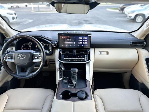 Toyota Land Cruiser 300 Series с пробегом 2021 года, цена 10 150 000 рублей, 29835 км, внедорожник, Автокод Объявления