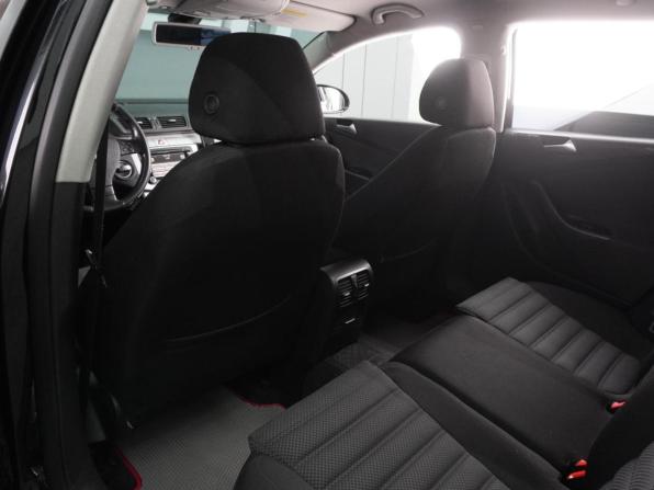 Volkswagen Passat B6 с пробегом 2009 года, цена 849 000 рублей, 183465 км, универсал, Автокод Объявления