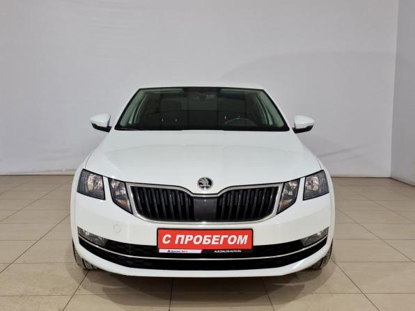 Skoda Octavia III (A7) Рестайлинг с пробегом 2017 года, цена 1 600 000 рублей, 71300 км, лифтбек, Автокод Объявления