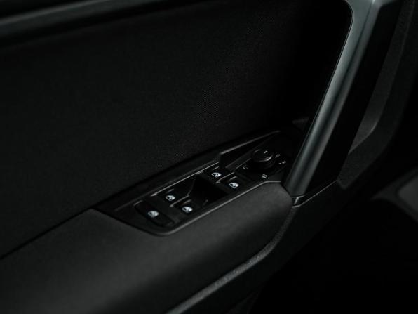 Volkswagen Tiguan II с пробегом 2020 года, цена 2 199 000 рублей, 131502 км, внедорожник, Автокод Объявления