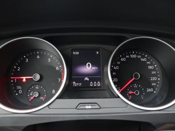Volkswagen Tiguan II Рестайлинг с пробегом 2021 года, цена 2 550 000 рублей, 72000 км, внедорожник, Автокод Объявления