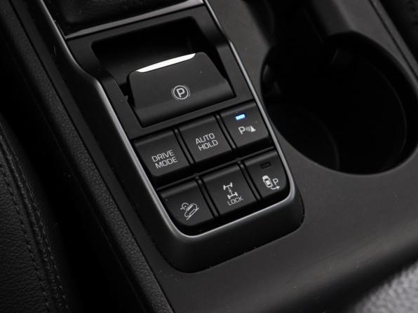 Hyundai Tucson III с пробегом 2016 года, цена 1 750 000 рублей, 136262 км, внедорожник, Автокод Объявления