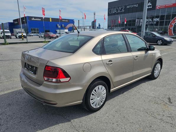 Volkswagen Polo V Рестайлинг с пробегом 2016 года, цена 1 149 995 рублей, 100238 км, седан, Автокод Объявления