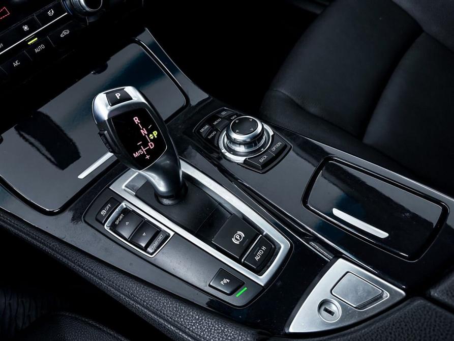 BMW 5 серии VI (F10/F11/F07) Рестайлинг Уфа  - изображение 20