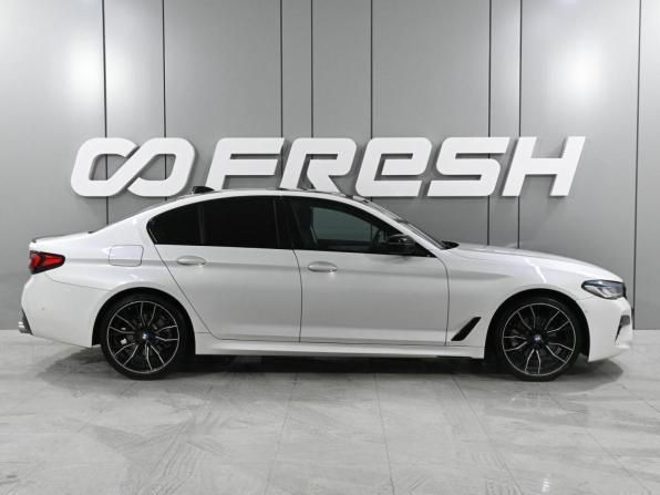 BMW 5 серии VII (G30/G31/G38) с пробегом 2019 года, цена 3 699 000 рублей, 144647 км, седан, Автокод Объявления