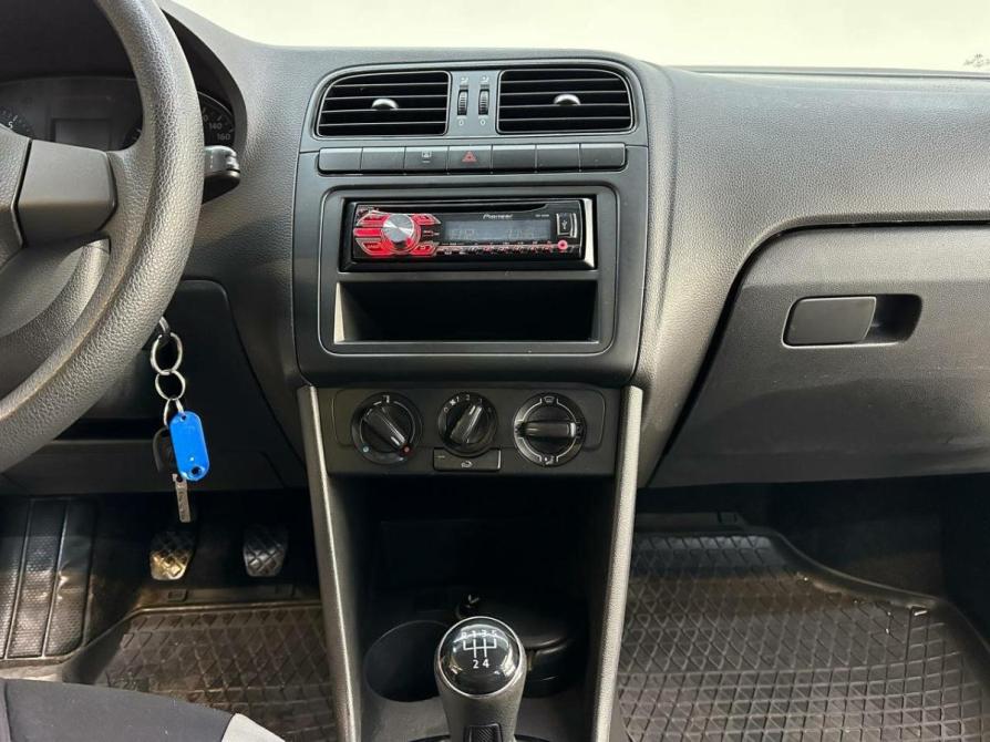 Volkswagen Polo V Барнаул  - изображение 17