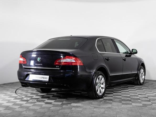 Skoda Superb II с пробегом 2011 года, цена 899 000 рублей, 328285 км, лифтбек, Автокод Объявления