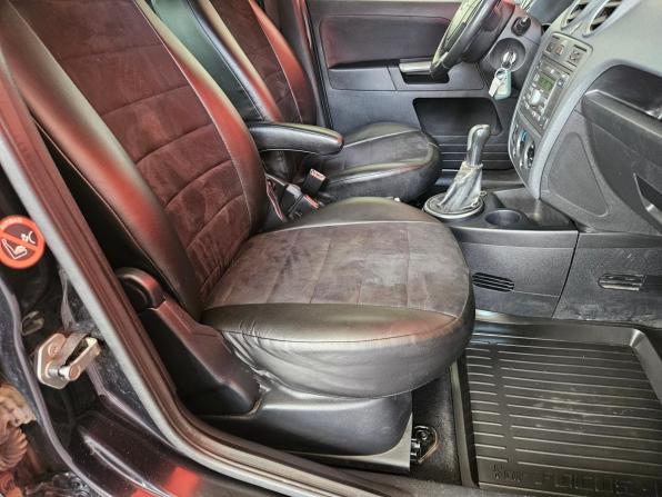 Ford Fusion I Рестайлинг с пробегом 2007 года, цена 235 000 рублей, 220000 км, хэтчбек, Автокод Объявления