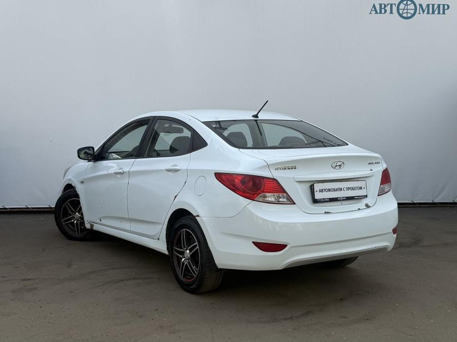 Hyundai Solaris I Москва  - изображение 7