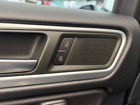 Volkswagen Touareg II с пробегом 2011 года, цена 1 345 000 рублей, 541000 км, внедорожник, Автокод Объявления