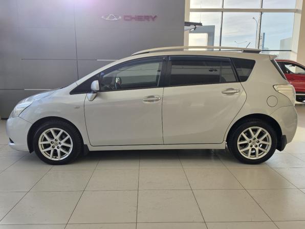 Toyota Verso I с пробегом 2010 года, цена 1 099 000 рублей, 246805 км, компактвэн, Автокод Объявления