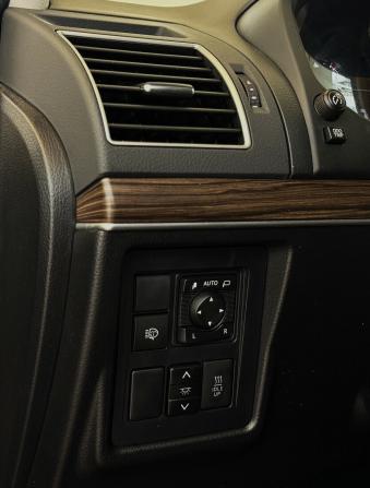 Toyota Land Cruiser Prado 150 Series Рестайлинг 2 с пробегом 2019 года, цена 4 175 000 рублей, 250615 км, внедорожник, Автокод Объявления