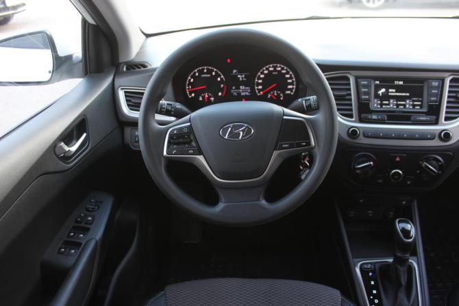 Hyundai Solaris II Рестайлинг с пробегом 2020 года, цена 1 677 000 рублей, 36878 км, седан, Автокод Объявления