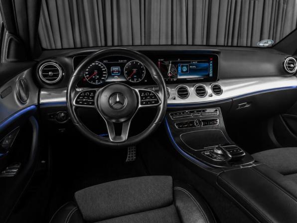 Mercedes-Benz E-Класс V (W213 S213 C238) с пробегом 2019 года, цена 3 299 000 рублей, 155759 км, седан, Автокод Объявления