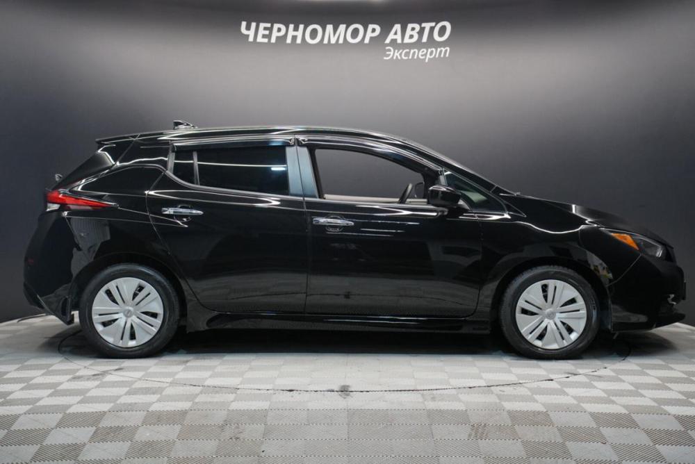 Nissan Leaf II (ZE1) Крым  - изображение 6