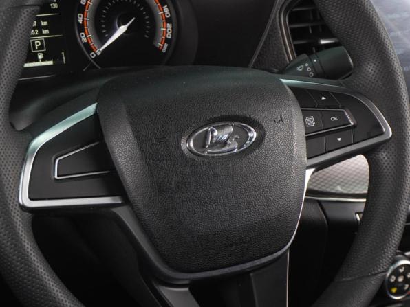 Lada (ВАЗ) Vesta I Рестайлинг (NG) с пробегом 2025 года, цена 1 399 000 рублей, 21637 км, седан, Автокод Объявления