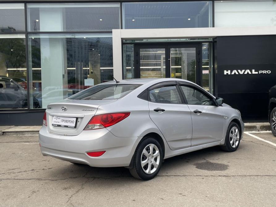 Hyundai Solaris I Москва  - изображение 5