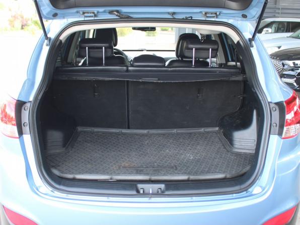 Hyundai ix35 I с пробегом 2011 года, цена 1 059 000 рублей, 193945 км, внедорожник, Автокод Объявления