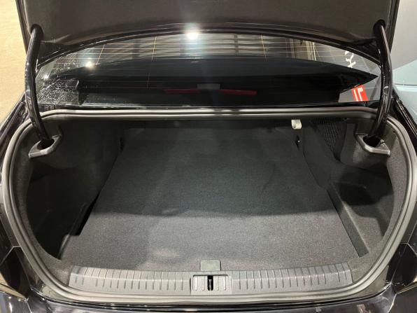 Volkswagen Passat B8 Рестайлинг с пробегом 2021 года, цена 2 330 000 рублей, 68925 км, седан, Автокод Объявления