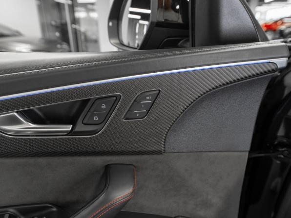 Audi RS Q8 I с пробегом 2021 года, цена 10 900 000 рублей, 115203 км, внедорожник, Автокод Объявления