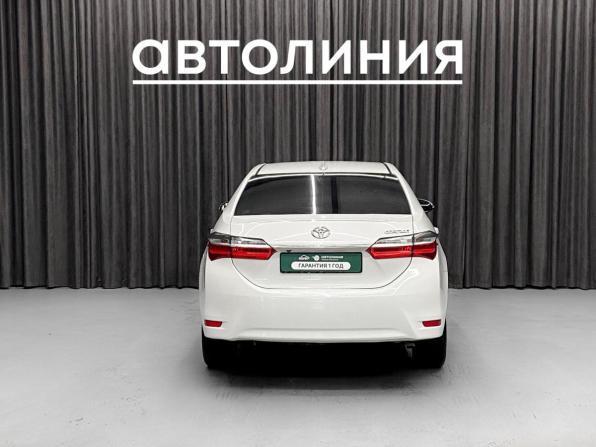 Toyota Corolla XI (E160 E170 E180) Рестайлинг 1 с пробегом 2018 года, цена 1 650 000 рублей, 130000 км, седан, Автокод Объявления