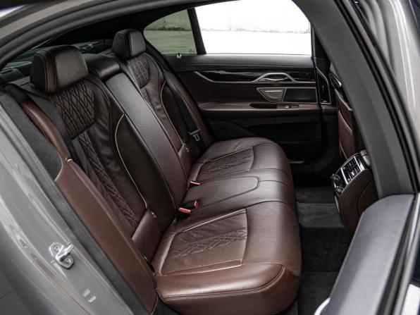 BMW 7 серии VI (G11/G12) Рестайлинг с пробегом 2021 года, цена 6 890 000 рублей, 48634 км, седан, Автокод Объявления