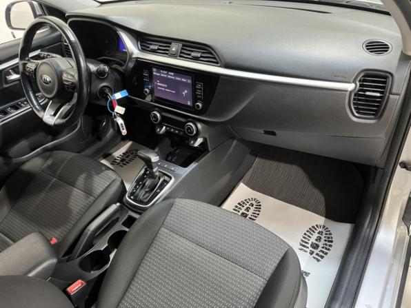 Kia Rio IV Рестайлинг с пробегом 2020 года, цена 1 562 400 рублей, 147074 км, хэтчбек, Автокод Объявления