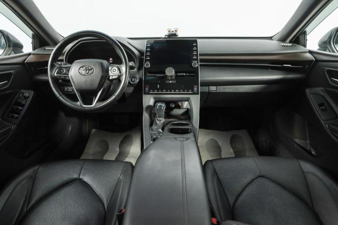 Toyota Avalon V с пробегом 2021 года, цена 2 999 000 рублей, 52300 км, седан, Автокод Объявления