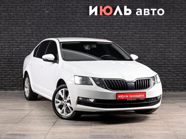 Skoda Octavia III (A7) Рестайлинг с пробегом 2019 года, цена 1 480 000 рублей, 171092 км, лифтбек, Автокод Объявления