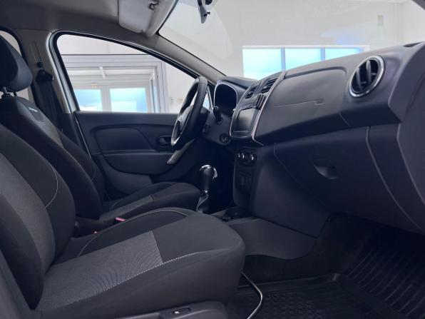 Renault Logan II Рестайлинг с пробегом 2020 года, цена 1 160 000 рублей, 114780 км, седан, Автокод Объявления