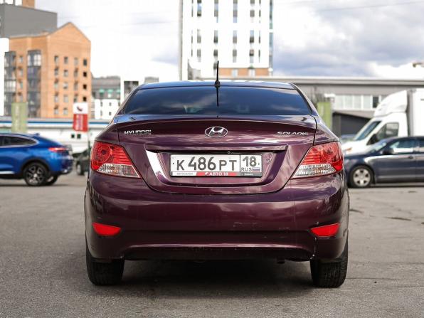 Hyundai Solaris I с пробегом 2012 года, цена 699 000 рублей, 176500 км, седан, Автокод Объявления