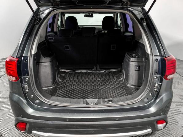 Mitsubishi Outlander III Рестайлинг 3 с пробегом 2018 года, цена 1 649 000 рублей, 219485 км, внедорожник, Автокод Объявления