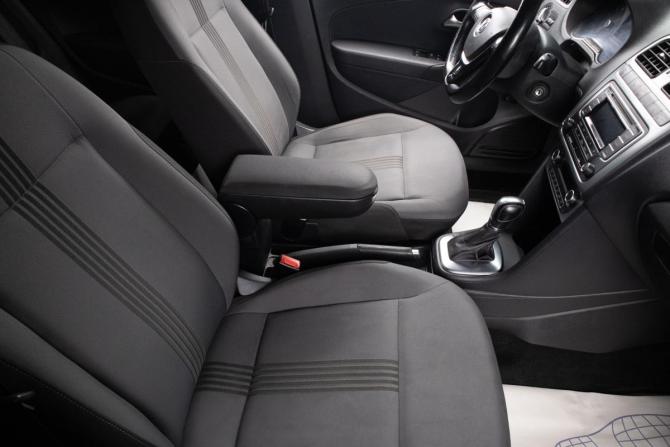 Volkswagen Polo V Рестайлинг с пробегом 2016 года, цена 959 000 рублей, 178065 км, седан, Автокод Объявления