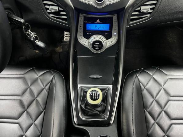 Hyundai Elantra V (MD) с пробегом 2012 года, цена 780 000 рублей, 267000 км, седан, Автокод Объявления